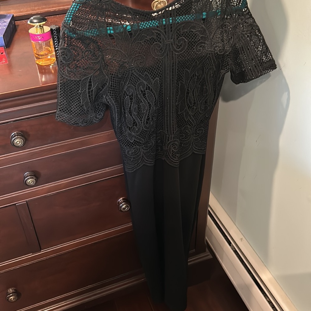 Dress - Picture 3 of 5
